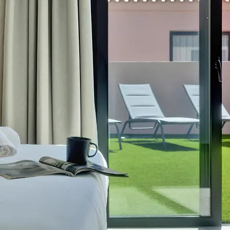 Golden Dunes Picasso Madrid